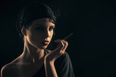 Kız ağızlık içinde Sigara İçilmeyen vintage. Retro