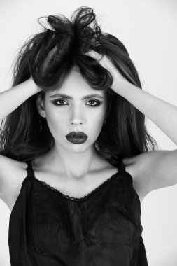 Güzellik ve moda, Cilt Bakımı ve makyaj, Kuaför Salonu, profesyonel makyaj