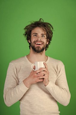 Sabah kahve veya süt ile.