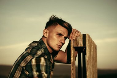 gelecekteki seyir ve düşünme, anılar.