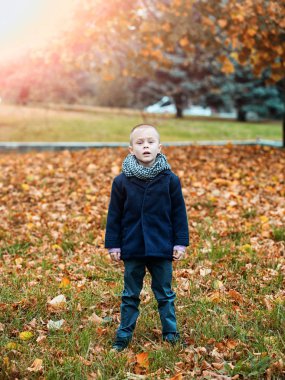 Eşarp çocuk ve kat.