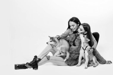 denim husky ile kız