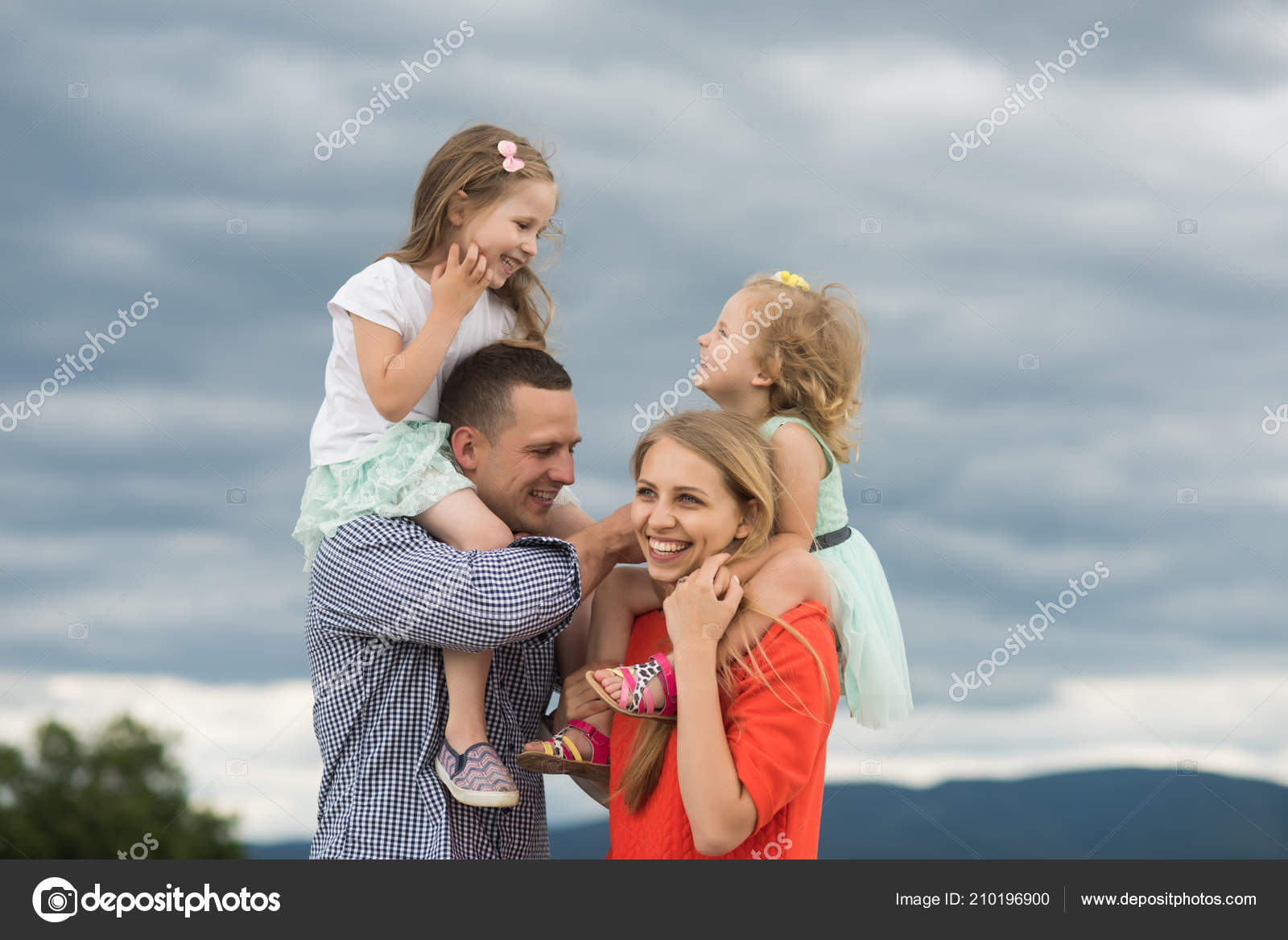 Download Girls Sit Mother Father Shoulders Cloudy Sky Children Parents Desktop Wallpaper Wallpaper Girls Sit Mother Father Shoulders Cloudy Sky Children Parents For Android Free