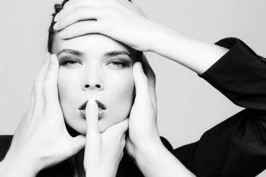 kız yüz ve eller farklı Güzellik Salonu hizmet yapmak