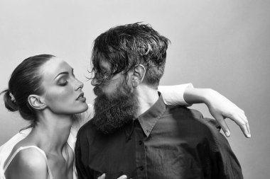 Genç şık seksi çift Studio