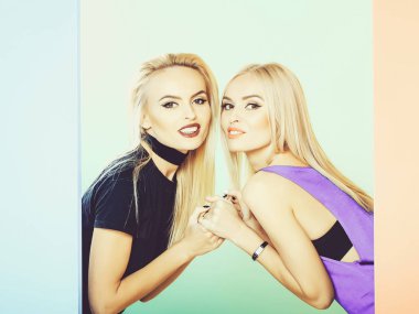 renkli Studio güzel kızlar