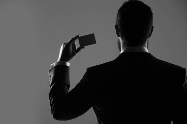 sigorta, iş, kredi kartı, iş ahlakı ile adam'ın