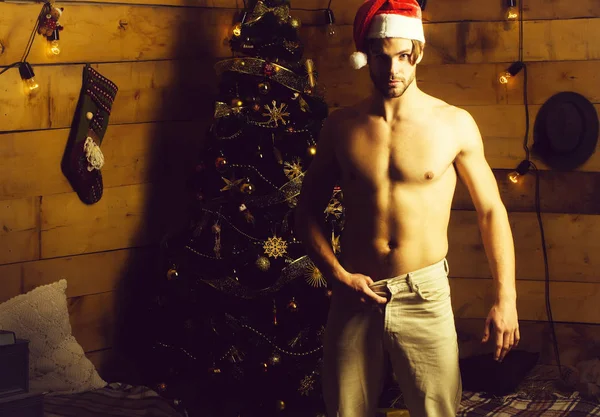 Boże Narodzenie Seksowny muskularny mężczyzna santa — Zdjęcie stockowe