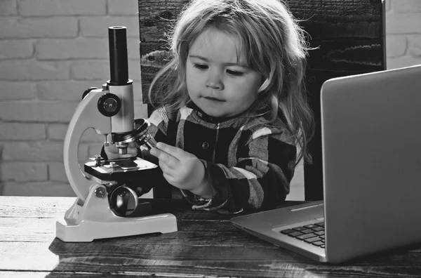 Biyoloji ve deney, iş ve yenilik, eğitim, deneme ve bilim