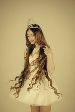 Güzellik Salonu ve düğün moda.