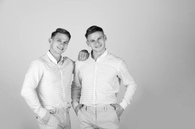 Birlikte ayakta modelleri