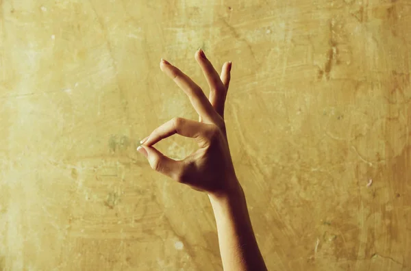 Female hand showing OK gesture — Stock Photo, Image