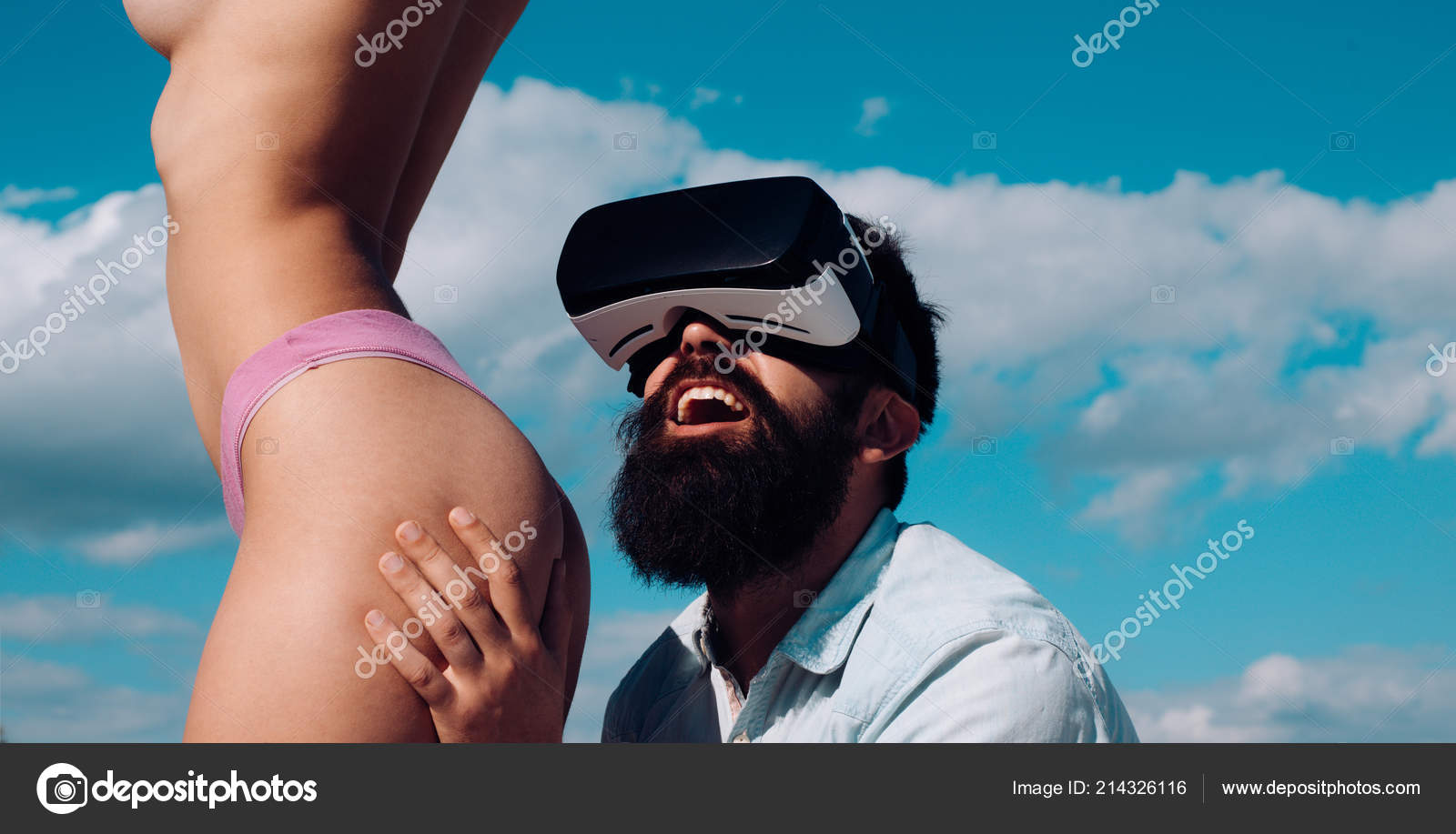 Virtual sex addiction. VR porn is here. Virtual Sex Machine. Fantasies of Subjectivity and Embodiment. Young naked couple with VR headset pic