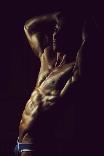 Musculoso sexy hombre —  Fotos de Stock
