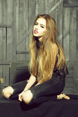 şehvetli genç kadın