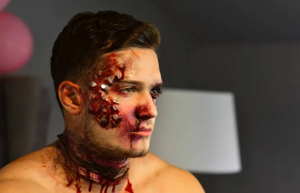 ハロウィーンの血と傷男 — ストック写真