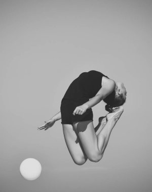 Jimnastik okul ve enerji.