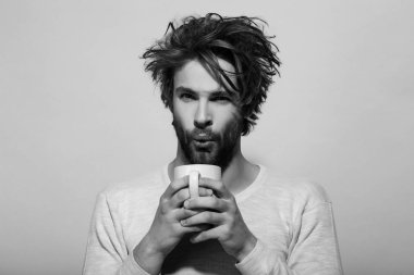 çay ya da kahve Kupası'nda adam darbe yönü