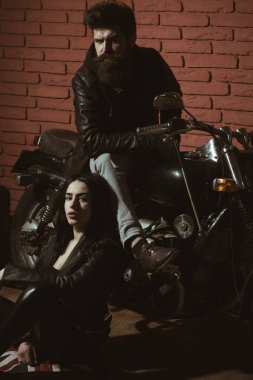 Motocross. motokros sexy motorcu çift için. hız ve motokros. Motocross kavramı. açık yol hakkında rüya.