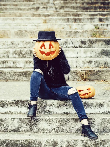 Halloween girl with pumpkin — Stock Photo, Image