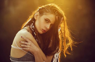 olan dreadlocks saç halat güzel kadın