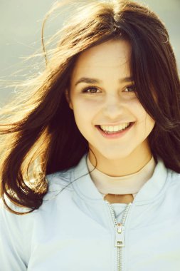 Doğal zemin üzerine bir modeldir.