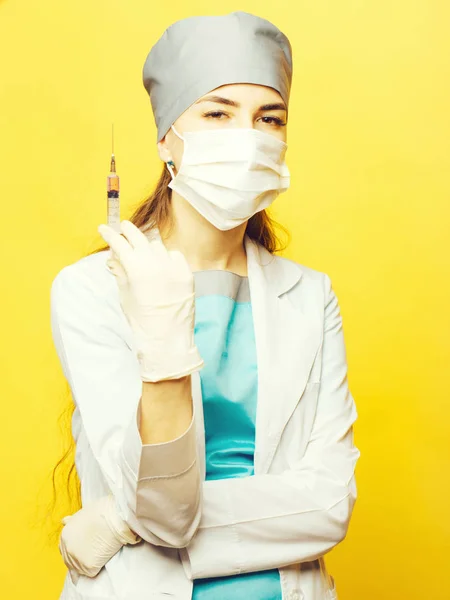 Nurse with syringe and folder — Stock Photo, Image