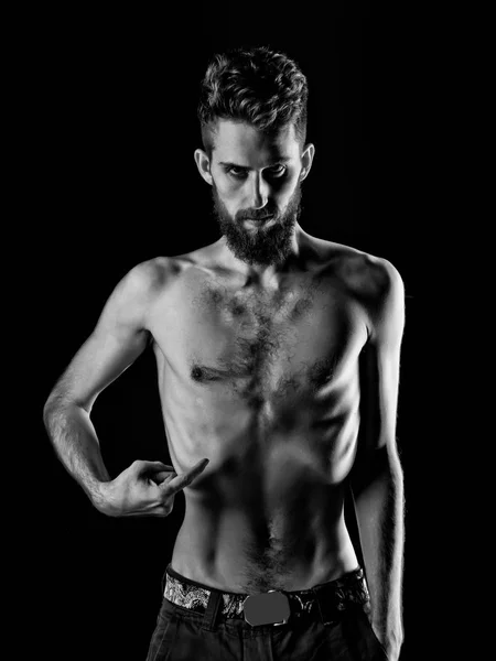 Hombre barbudo o hipster con cuerpo delgado, con anorexia — Foto de Stock