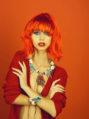 moda model kırmızı dudaklar.