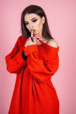 oyunları seviyorum. aşk oyunları ve baştan çıkarma. seksi kadın aşk oyunları oynar. Bu oyunları seviyorum.