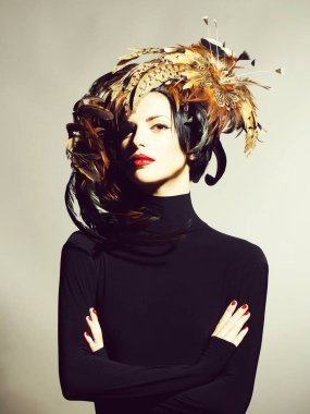 tüy şapka çok seksi kadın