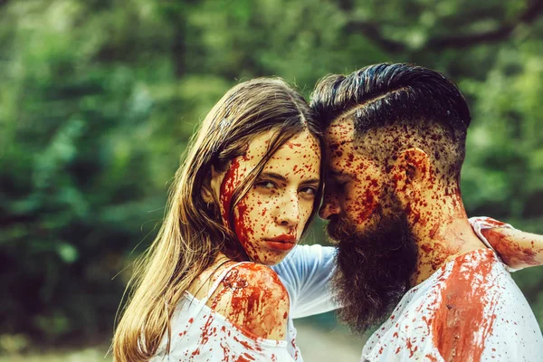 Halloween pár s krví — Stock fotografie