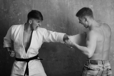 Spor ve Rekreasyon, iş ve eğitim, savaş sanatı ve enerji