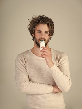 Soğuk, grip ve baş ağrısı tedavi, hipnotik tablet.