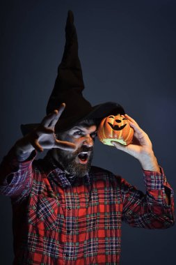 Cadılar Bayramı Şaka mı Şeker mi?