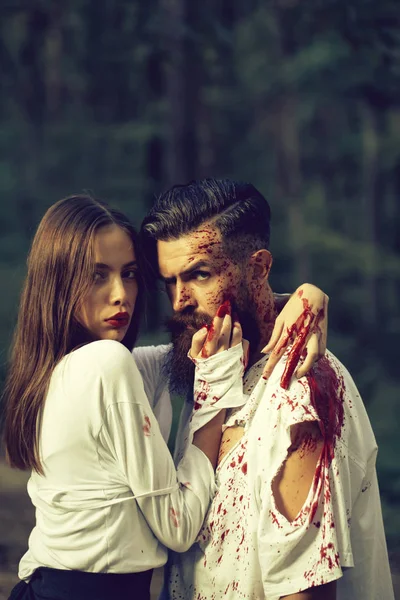 Coppia di Halloween con sangue — Foto Stock