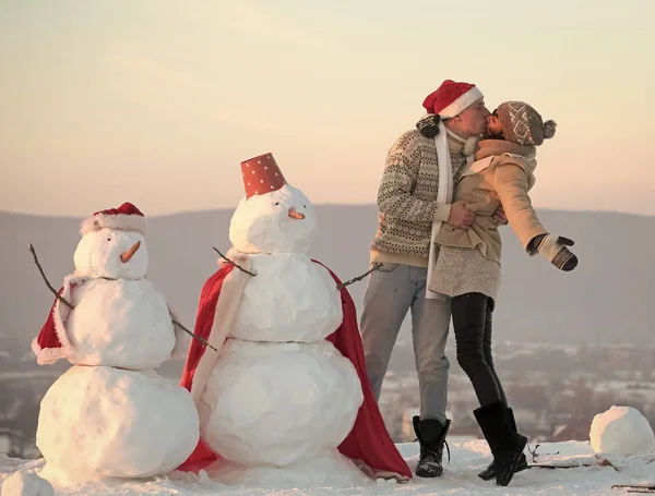 Pupazzo di neve, festa delle vacanze invernali . — Foto Stock