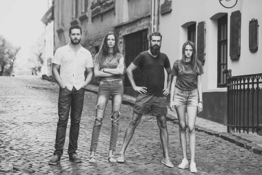 Erkekler ve kadınlar yaz tatil, seyahat