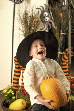 Cadılar Bayramı tatil ve kutlama.