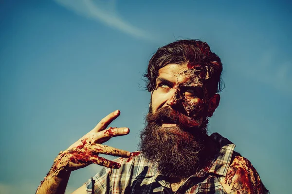 Barbudo hombre zombie sangriento — Foto de Stock