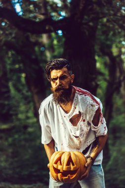 Cadılar Bayramı Balkabağı ve kan adamla