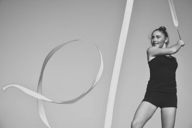 Jimnastik okul ve enerji.