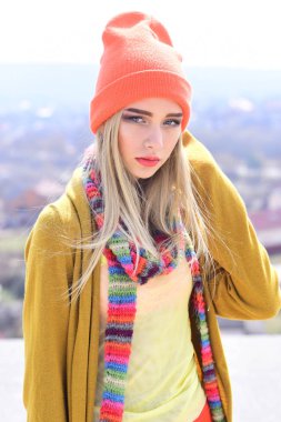 Bayan Bakımı moda blog. Hipster kadın moda makyaj ile. Güzellik ve moda moda model bak. Kadın moda portre. Moda saçları hip hop kız. Genç ve ücretsiz