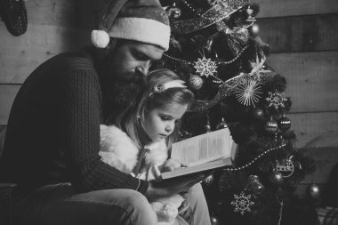 Yeni yıl küçük kız ve erkek, peri masalı.