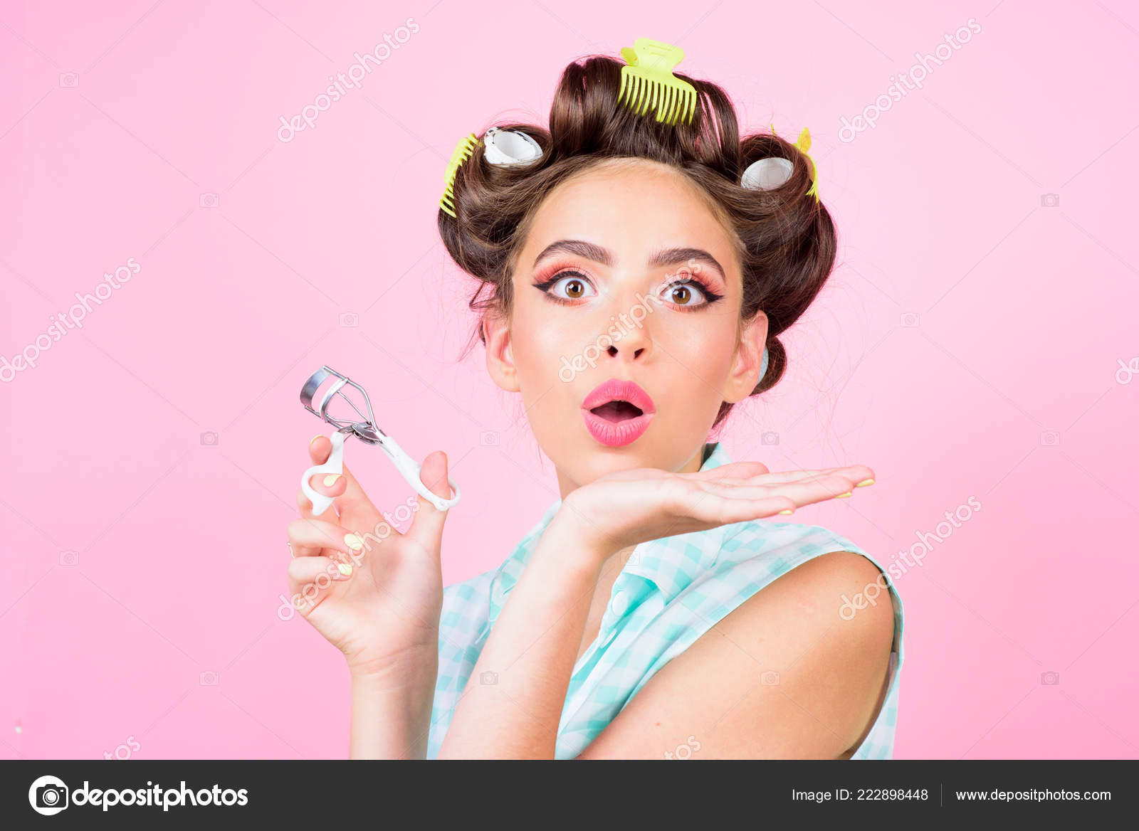 Pin Girl Beauty Salon Hairdresser Happy Girl Grooming Morning