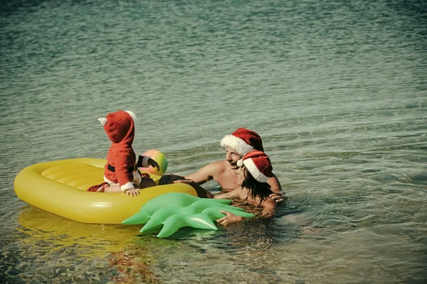 Celebração da festa de Natal, dia dos pais e mães . — Fotografia de Stock