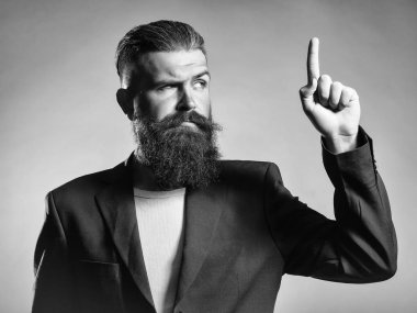 Ceketli sakallı yakışıklı adamı