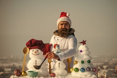 Mutlu Noel Baba şapkası çorbası kış gününde ilişkinizin erkekte