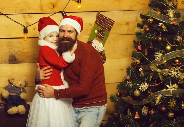 크리스마스 수염 아버지와 여자 — 스톡 사진