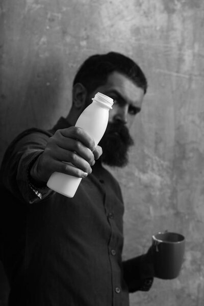 Экологический продукт и пластик
.